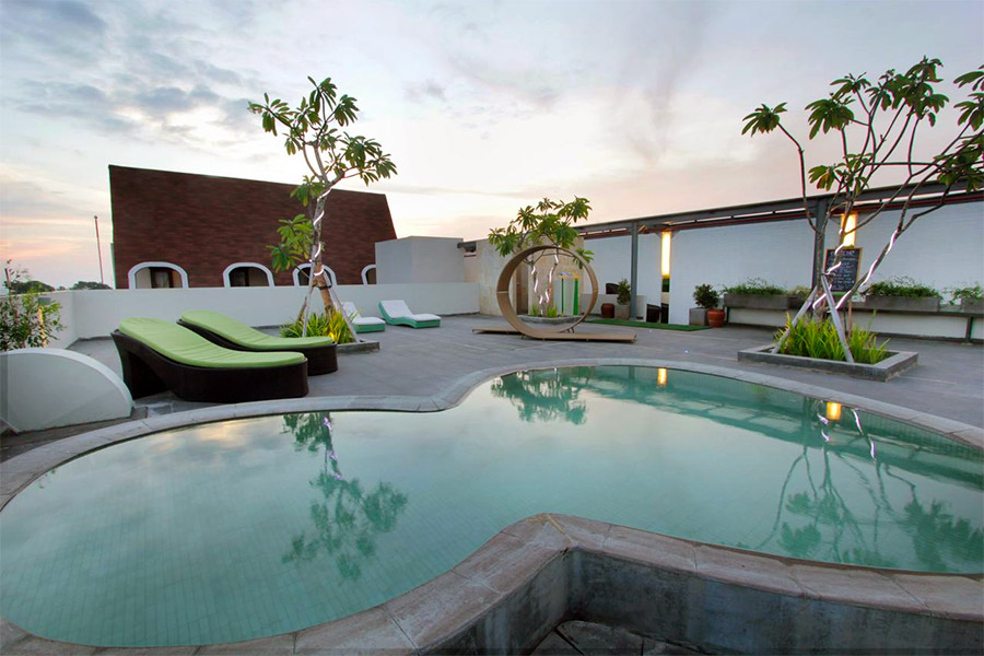 Hotel MaxOne Kuta, Bali