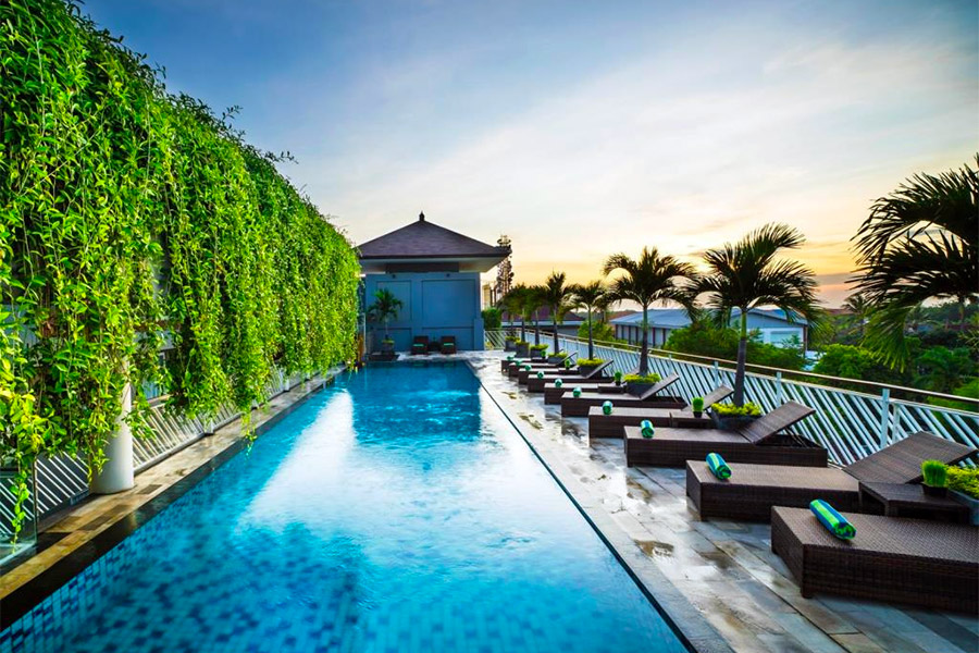 9 Rekomendasi Hotel di Kuta, Bali