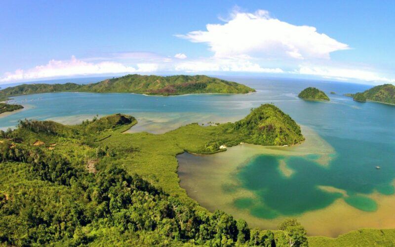 Kawasan Wisata Kepulauan Mandeh Yang Elok di Sumatera Barat